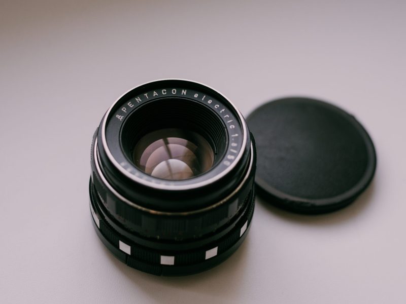 pentacon-lenses-analog-cameras-retro-analog-pho-2023-11-27-04-57-48-utc (1)